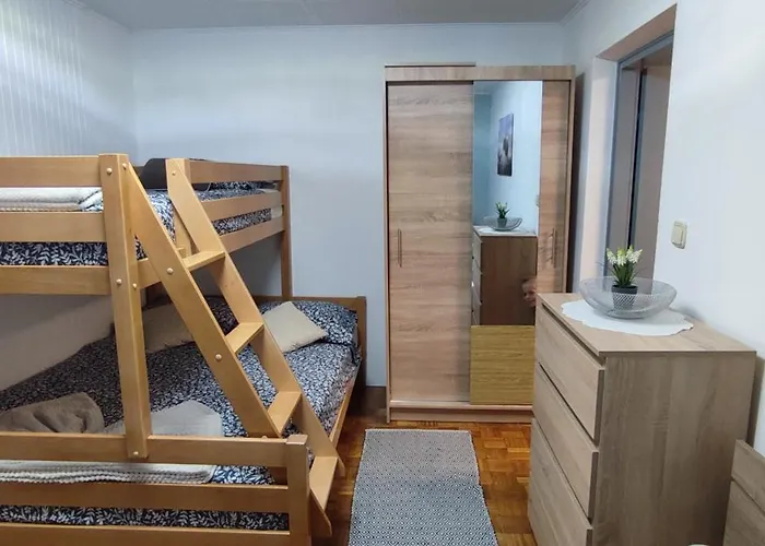 Apartma Soca Oasis 公寓 Srpenica